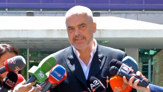 VIDEO/ Batuta e Ramës me gazetarët: Jeni bërë shumë të mirë, edhe unë….