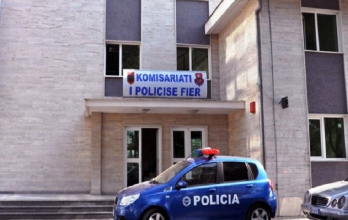 Arrestohen 4 persona në Fier, akuzohen për trafik droge, dhunë e vjedhje