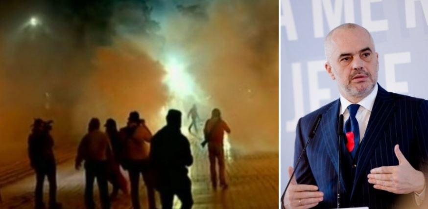 LIVE! Militantët e PD-LSI hedhin molotov ndaj Parlamentit, Rama: Zjarri dëmton vendin