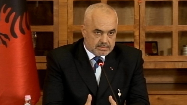 LIVE/ Protesta e opozitës, Rama: Policia tregoi profesionalizëm dhe qetësi për t’u admiruar