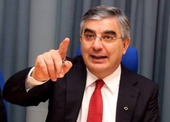 Senatori italian voton në Tiranë: Vota s’duhet të jetë kurrë problem