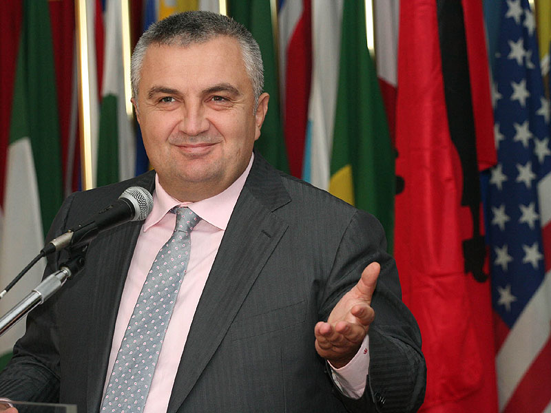 VIDEO / Ilir Meta kur nuk ishte President: Pse të mos bëhen zgjedhje? Vetë e tensionuan situatën