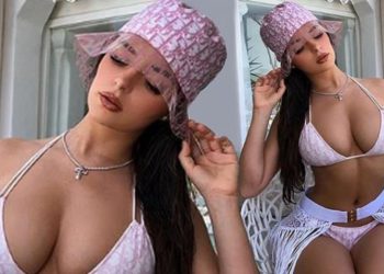 GALERI / ‘Seksbomba’ britanike shfaqet “e nxehtë” në fotot nga pushimet