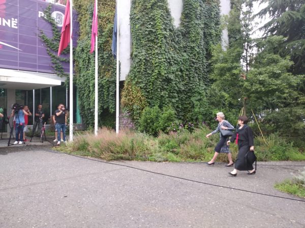 Shefja e ODIHR, Audry Glover takon Ramën në selinë e PS