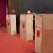 Në Kavajë votojnë 3000 qytetarë në 84 qendra votimi