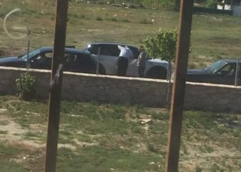 FOTOT/ Ish-kryetari i Delvinës (Rigers Balili i LSI-së) presion qytetarëve për votimin