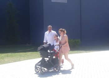 Saimir Tahiri shkon të votojë familjarisht: Është një e drejtë e imja kushtetuese dhe e çdo qytetari