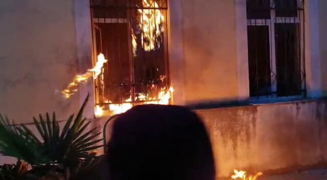 Voltana Ademi nxjerr fytyrën: S’po digjet shkolla, por KZAZ-të që s’duhet të ishin