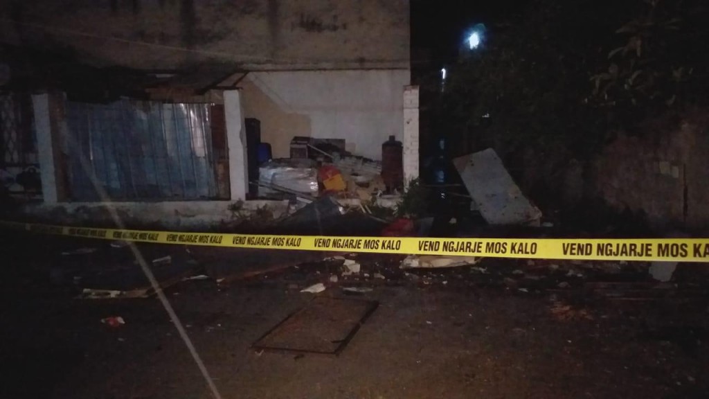 Shpërthim i fuqishëm me eksploziv, në një biznes në Vlorë