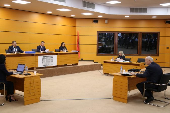 Shmangia e tatimeve ndër vite i rrezikon karrierën, Komisioneri Publik kërkon shkarkimin e Zaganjorit