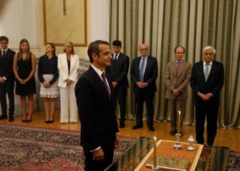 Greqi/ Betohet qeveria e re, kabineti me 18 ministra, 2 ministra plotësues dhe 29 zv/ministra