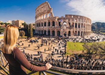 Italia u vë ‘fshesën’ emigrantëve, disa prej tyre largohen menjëherë