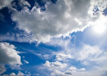 Parashikimi/ Kjo fundjavë vjen e nxehtë, ndaj pushuesit mund të jenë të qetë