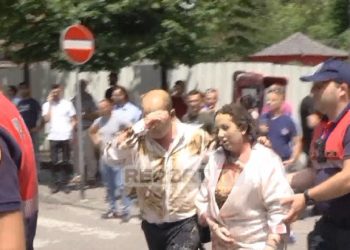 GALERI: Shpërthimi i argjendarisë në ish-Bllok përmes fotografive