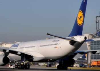 “Bombë në avion”, telefonata që tmerroi 130 pasagjerë