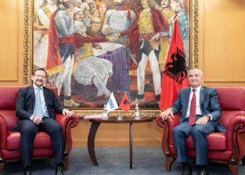 Meta, me zyrtarin e lartë të OSBE: Ndërmjetësoni për zgjidhjen e krizës