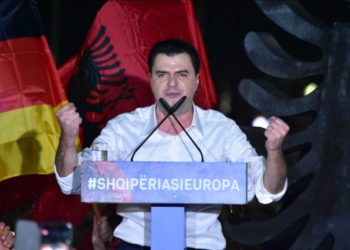Pamje nga protesta e 10-të e opozitës