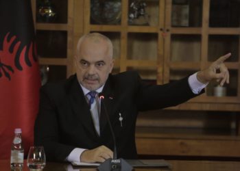 Rama, në konferencë: Fryma antishtet që injektoi opozita shtoi informalitetin