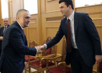 Basha takon Metën në Presidencë, më pas aleatët në selinë blu