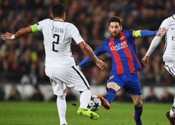 Thiago Silva i ‘përvishet’ Messit: Ndikove te gjyqtari në ndeshjen që PSG humbi ndaj Barcelonës