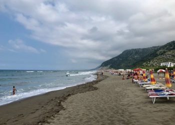 Rana e Hedhun, destinacioni më i preferuar për pushuesit shqiptarë