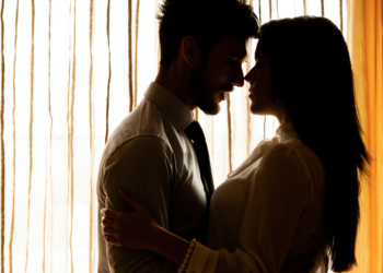 Seks në dritare, çifti rrëzohen nga kati i nëntë i pallatit