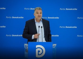 Gjata angazhohet në mbrojtjen e Metës: Komisioni Hetimor, i përbërë nga kriminelë!