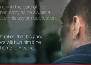 VIDEO/ CNN pasqyron historinë e shqiptarit në Britani: U detyrua të mbillte hashash për të paguar borxhin, po i hyre kësaj rruge…