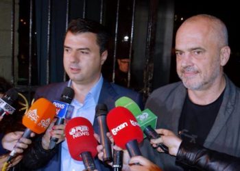 Kriza politike/ Nisin negociatat maxhorancë-opozitë, caktohen emrat nga të dy palët