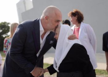 VIDEO/ Rama në familjen që biznesin e vogël e ktheu në të madh: Këto janë gjëra reale që arrihen vetëm me punë