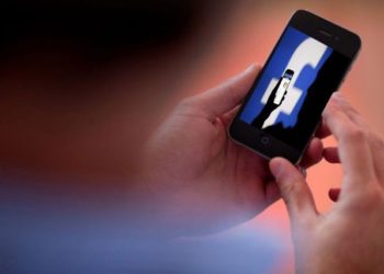 Kërcënonin një grua për para dhe favore seksuale, arrestohen dy burrat fierakë