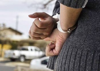 FOTO/ Kush është gruaja që zhvati 1 mln euro nën premtimin e projekteve, viktimë dhe vëllai i drejtorit të policisë