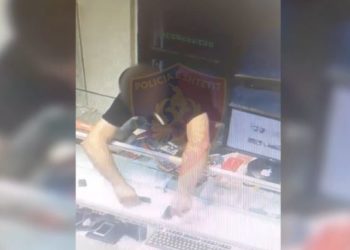 VIDEO/ Kapet mat nga kamerat skifteri celularëve, pranga 36-vjeçarit në Tiranë