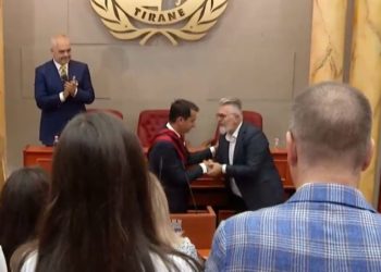 Erion Veliaj betohet për mandatin e dytë: Kam rënë në dashuri me Bashkinë e Tiranës