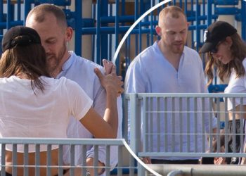 FOTO/ Irina Shayk harron Bradleyn, kapet mat me një mashkull