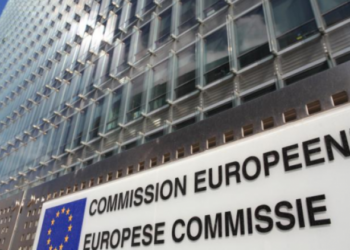 Komisioni Evropian refuzon kërkesën e Holandës për rikthimin e vizave për Shqipërinë