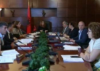 KLGJ mesazh Metës: Gjykata e Lartë është prioritet kombëtar