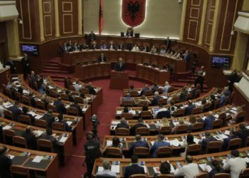 Dy koncesionet Milot-Balldren dhe Orikum-Dukat, diskutohen sot në Kuvend