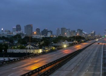 FOTO/ Stuhia “Barry” godet Luizianan, Trump shpalli gjendjen e emergjencës