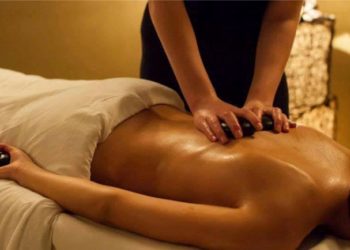 Masazh dhe seks me pagesë/ Arrestohen dy vajzat dhe pronari, klientët kontakt me telefon