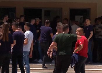 Matura/ Dalin rezultatet e provimit të fundit, 11.56 % e nxënësve marrin notën 10