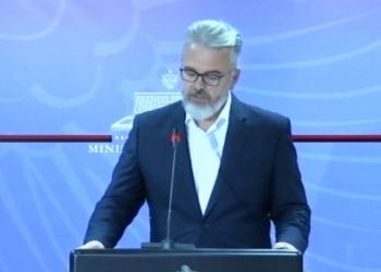 Zëvendësministri i Drejtësisë: Shqiptarët fituan të drejtën kushtetuese për të votuar
