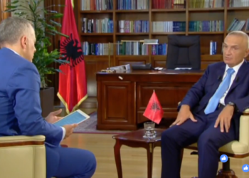 Sokol Balla i përgjigjet Metës: Të vijë të përballet të enjten edhe në 5 të mëngjesit
