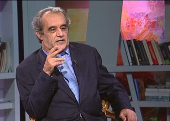 Moikom Zeqo: Do të ketë vdekje partish si LSI e PD, por edhe PS dëmtohet