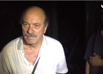 Edmond Budina tregon përse s’do prishjen e teatrit duke iu referuar vetëm asaj që ndjen ai dhe jo kolegët