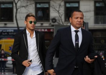 Barcelona bën ofertën e re të çmendur për Neymar, por PSG thotë “jo”!