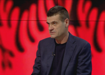 “Ndikon edhe vapa”… Pas deklaratave të Metës, Patozi sugjeron test mendor