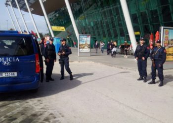 Arrestohet në Rinas shkodrani, ishte dënuar me 12 vite burg në Itali