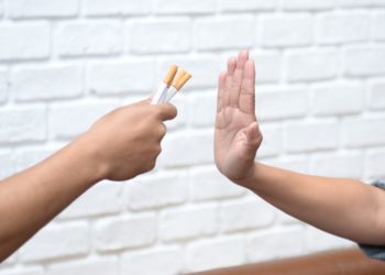 Koha që ta lini duhanin është tani, disa këshilla që mos ta shtyni për herën tjetër