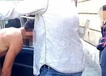 Shqiptari kthen përmbys lokalin në Itali, rreh klientët dhe policët